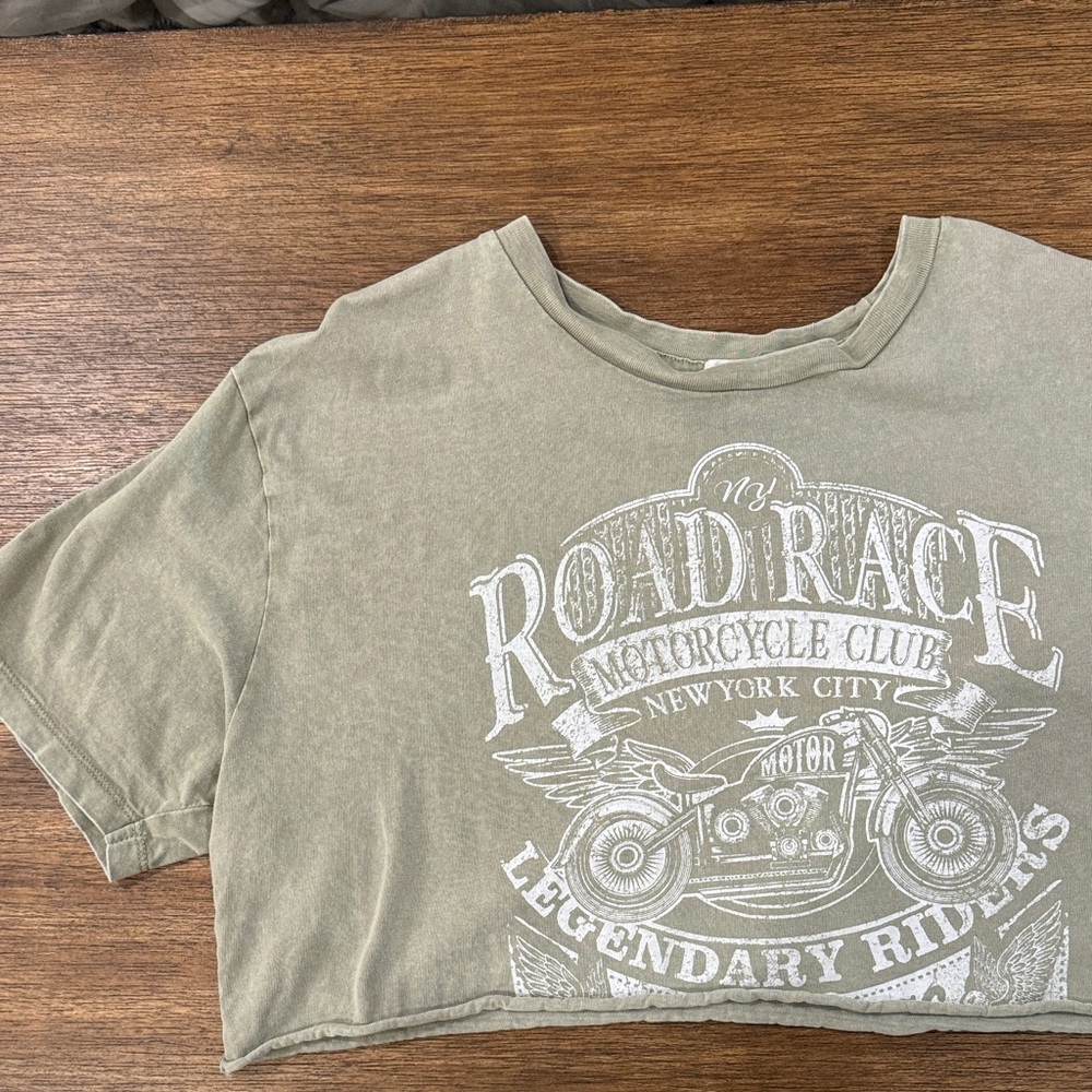 Garage crop top